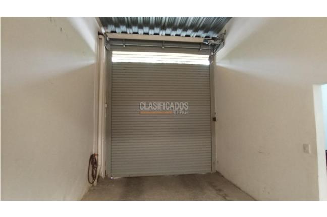 Locales y Bodegas, Alquiler, Bretaña - $5.000.000