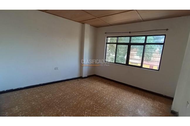 Apartamentos, Alquiler, El Troncal - $700.000