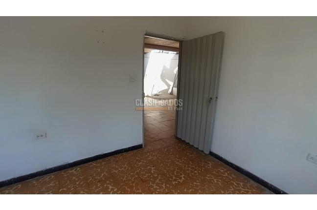 Apartamentos, Alquiler, El Troncal - $700.000