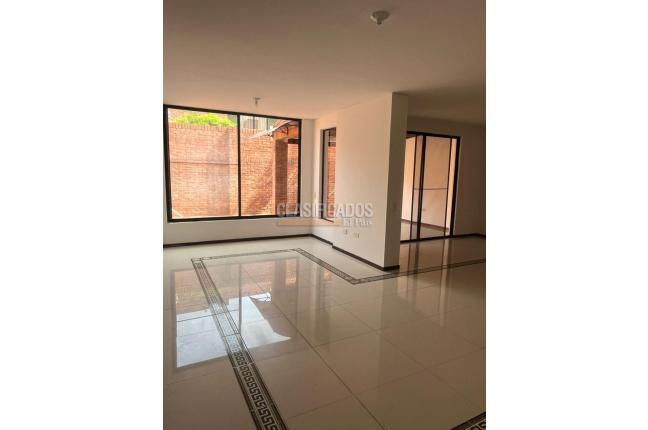 Casas, Alquiler en San Joaquín