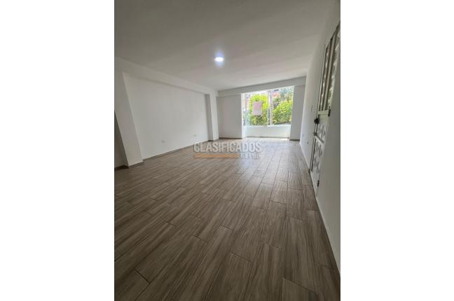 Apartamentos, Alquiler, Cristales - $1.300.000