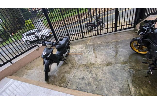 Apartamentos, Alquiler, Cristales - $1.300.000