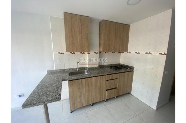 Apartamentos, Alquiler, La Alianza - $860.000