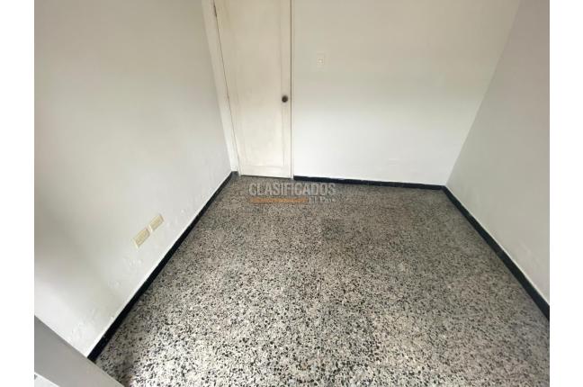 Locales y Bodegas, Alquiler, San Vicente - $635.000