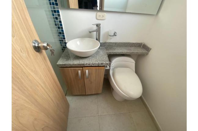 Apartamentos, Alquiler, Ciudad Melendez - $1.350.000