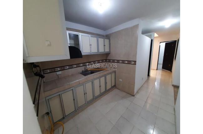 Apartamentos, Alquiler, La Base - $950.000