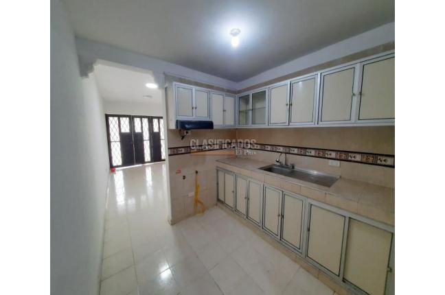 Apartamentos, Alquiler, La Base - $950.000