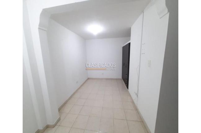 Apartamentos, Alquiler, La Base - $950.000