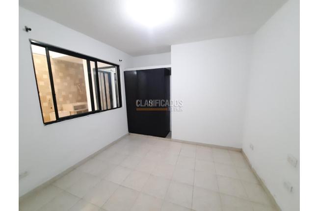 Apartamentos, Alquiler, La Base - $950.000