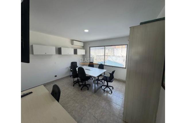 Oficinas y Consultorios, Alquiler, El Ingenio - $1.500.000