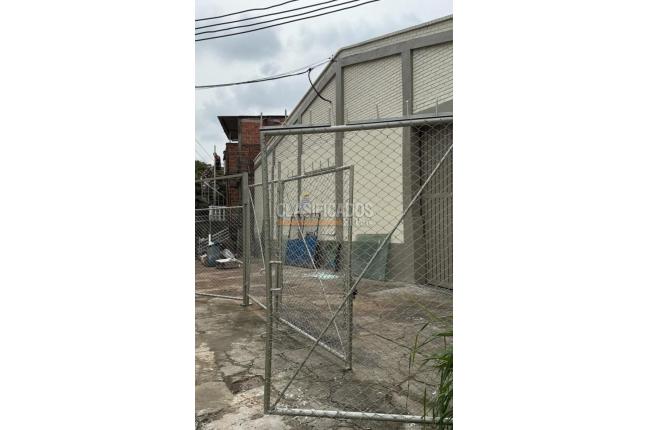 Locales y Bodegas, Alquiler, El Bosque - $6.400.000