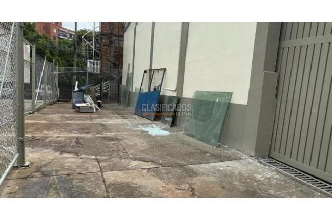 Locales y Bodegas, Alquiler, El Bosque - $6.400.000