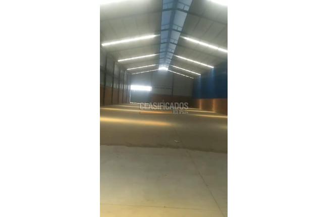 Locales y Bodegas, Alquiler, Puente del Comercio - $27.000.000