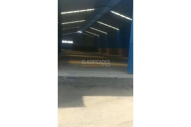 Locales y Bodegas, Alquiler, Puente del Comercio - $27.000.000