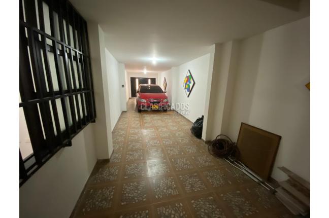 Apartamentos, Alquiler, La Flora - $2.360.000