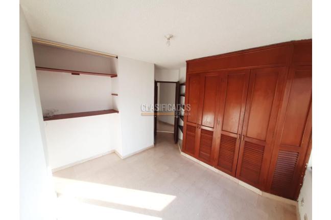 Apartamentos, Alquiler, Los Cámbulos - $1.800.000