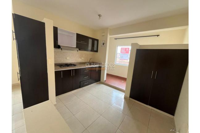 Apartaestudios, Alquiler, Alameda - $900.000