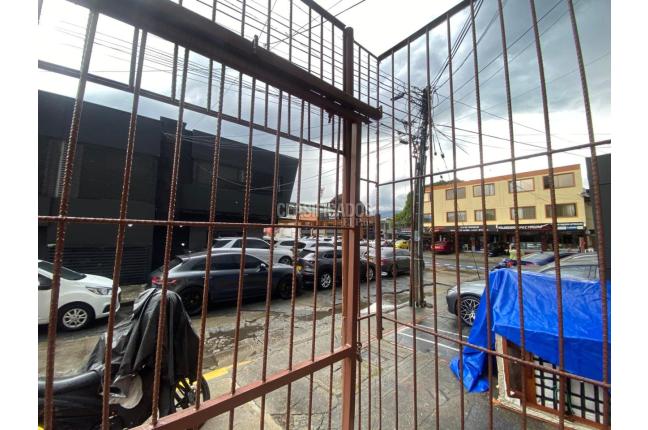 Locales y Bodegas, Alquiler, Alameda - $950.000
