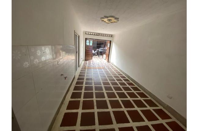 Locales y Bodegas, Alquiler, Alameda - $950.000