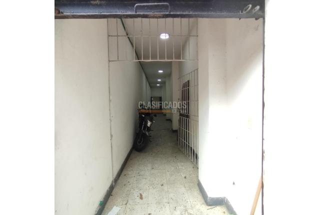 Locales y Bodegas, Alquiler, Alameda - $3.000.000