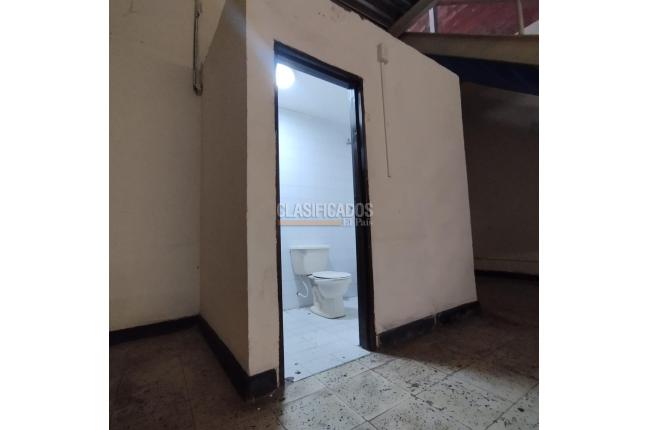 Locales y Bodegas, Alquiler, Alameda - $3.000.000