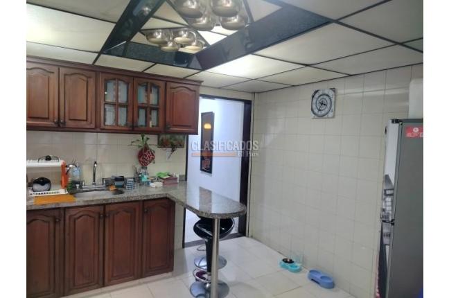 Casas, Venta, Prados del Norte - $570.000.000