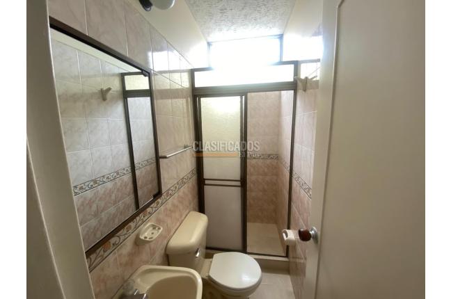 Apartamentos, Alquiler, Miraflores - $1.600.000