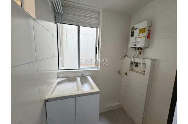 Apartamentos, Alquiler, La Selva - $1.800.000