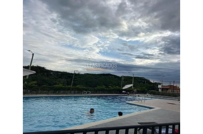 Apartamentos, Alquiler, Hacienda Kachipay - $1.300.000