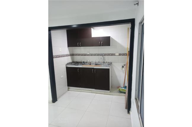 Apartaestudios, Alquiler, Calima - $700.000