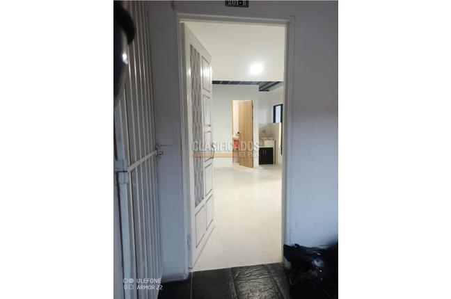 Apartaestudios, Alquiler, Calima - $700.000