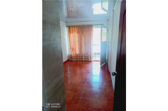 Casas, Alquiler, Calipso - $950.000