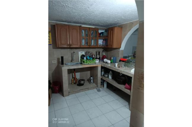 Casas, Alquiler, Calipso - $950.000