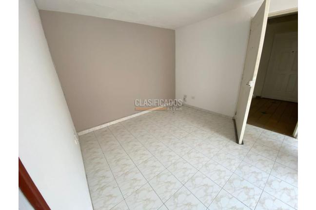 Apartamentos, Alquiler, La Hacienda - $2.000.000