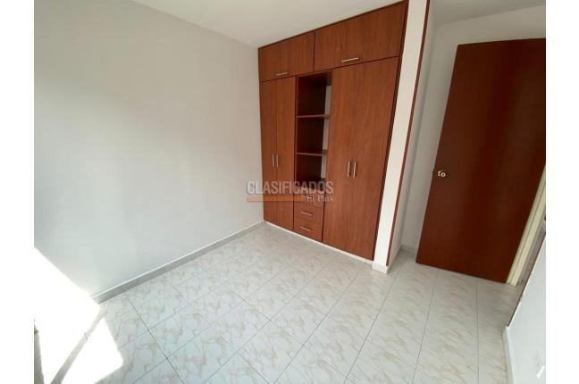 Apartamentos, Alquiler, La Hacienda - $2.000.000