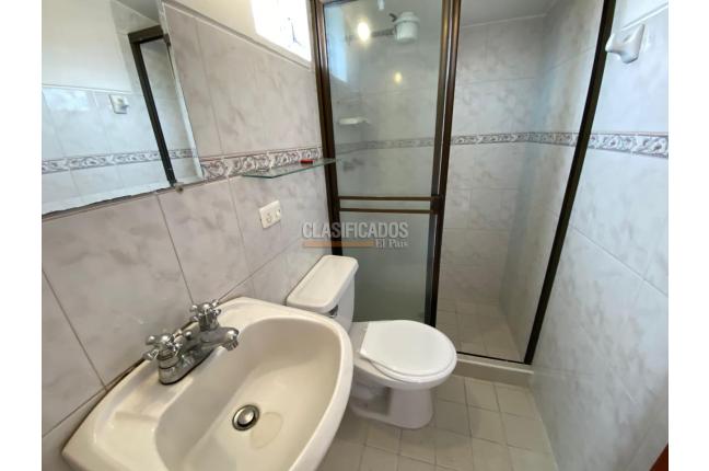 Apartamentos, Alquiler, La Hacienda - $2.000.000