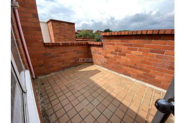 Apartamentos, Alquiler, La Hacienda - $2.000.000