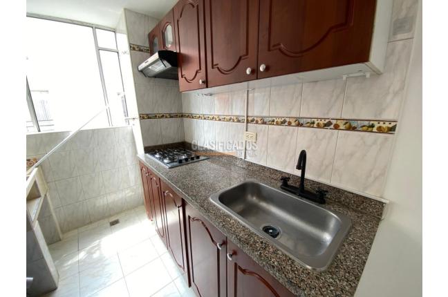 Apartamentos, Alquiler, La Hacienda - $2.000.000