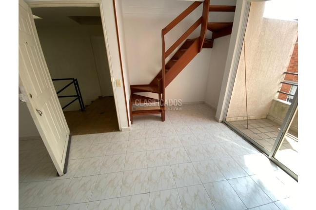 Apartamentos, Alquiler, La Hacienda - $2.000.000