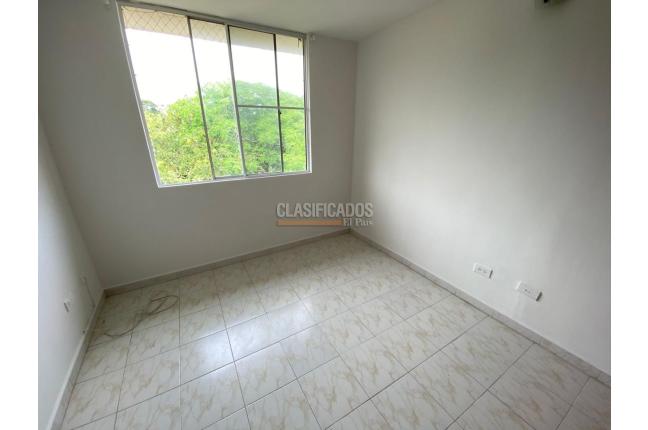 Apartamentos, Alquiler, La Hacienda - $2.000.000