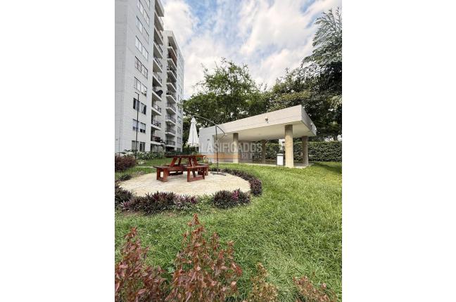 Apartamentos, Alquiler, Yumbo - $1.200.000