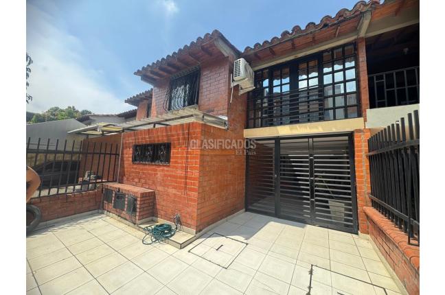 Casas, Venta en Valle del Lili