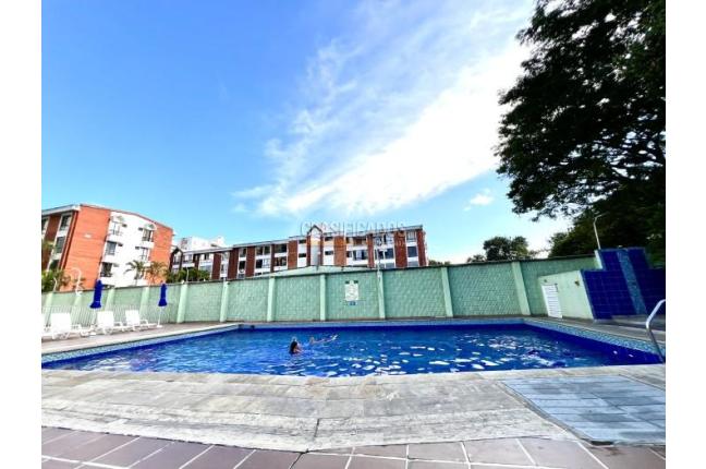 Apartamentos, Venta en La Flora