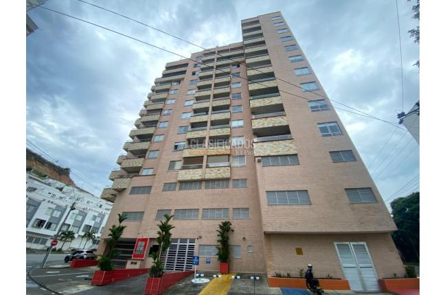 Apartaestudios, Alquiler, Chipichape - $2.400.000