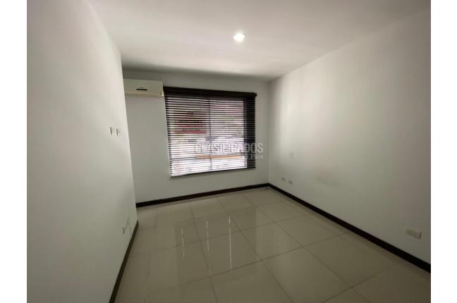 Apartaestudios, Alquiler, Chipichape - $2.400.000