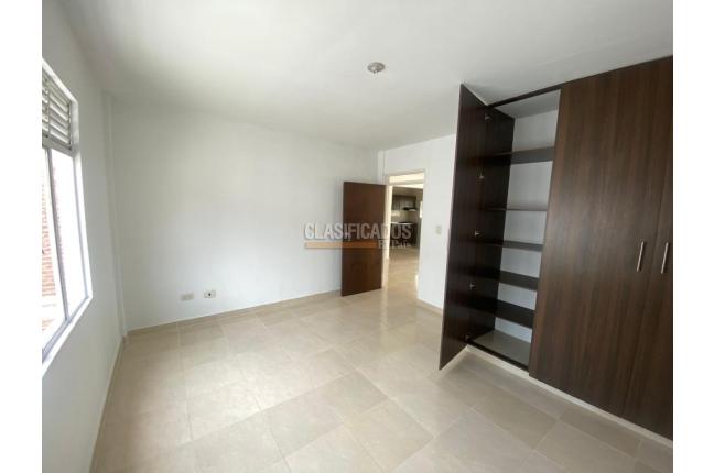 Apartamentos, Alquiler, Colseguros - $1.100.000