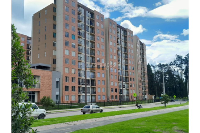 Apartamentos, Alquiler, Madrid - $1.300.000