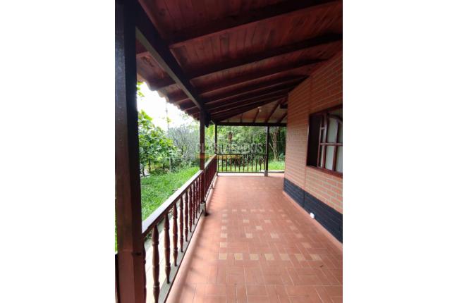 Casas, Venta, La Buitrera - $800.000.000