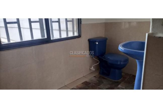 Locales y Bodegas, Alquiler, Pereira - $2.500.000