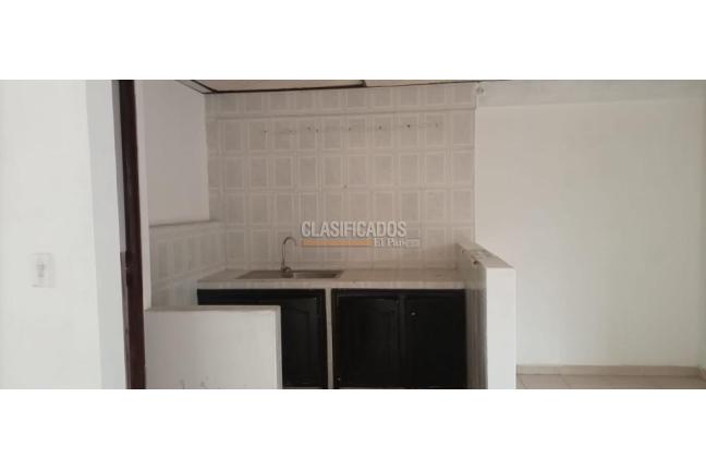 Locales y Bodegas, Alquiler, Pereira - $2.500.000